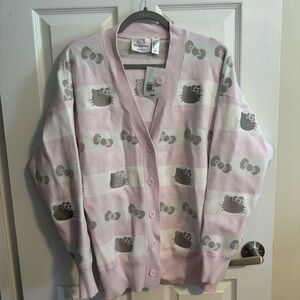 NWT Hello Kitty And Friends x Forever 21 cardigan + keychain